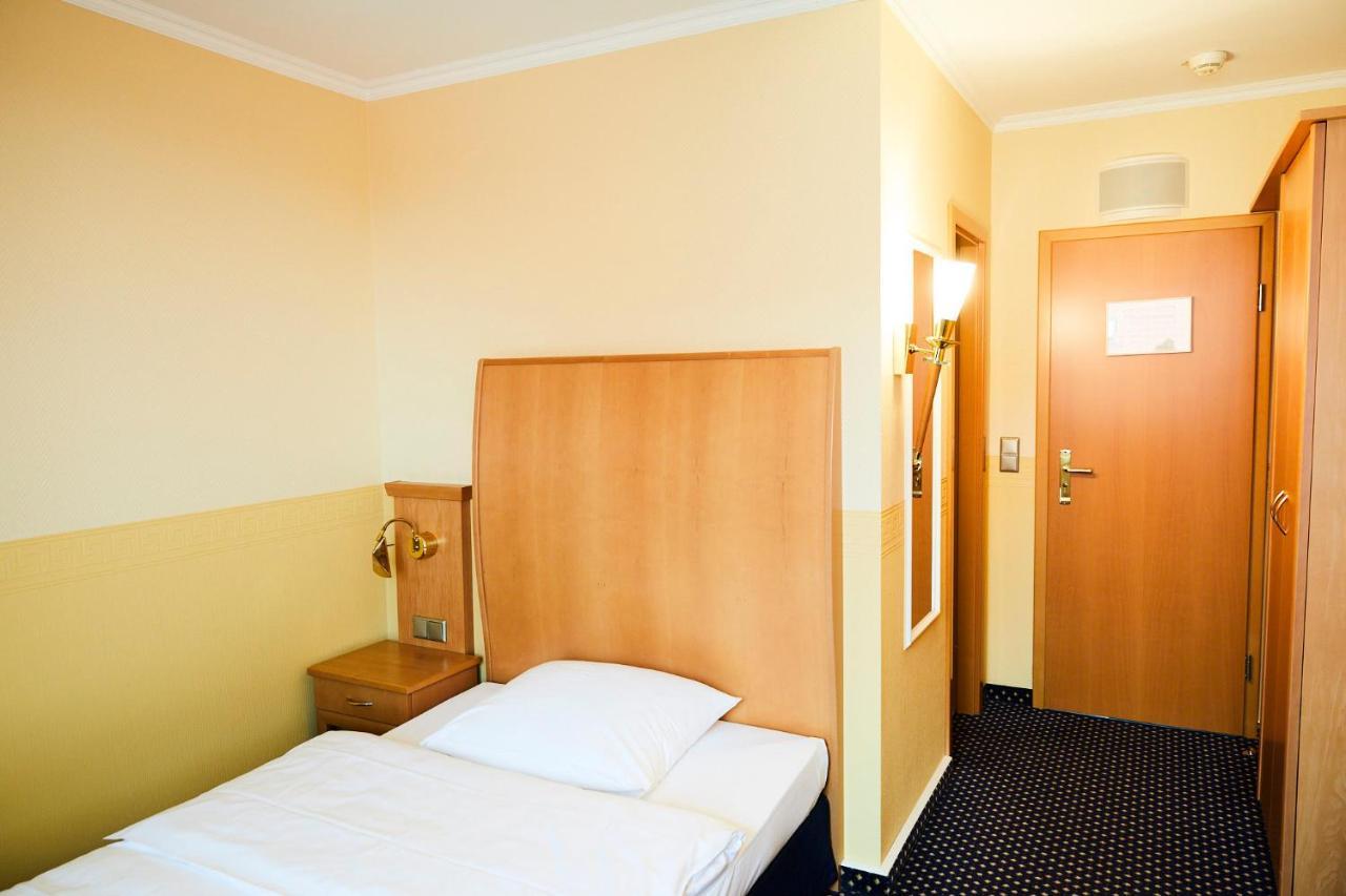 Hotel Cap Polonio Pinneberg Eksteriør billede